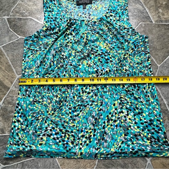 Kasper Sleeveless Top - Picture 8 of 10